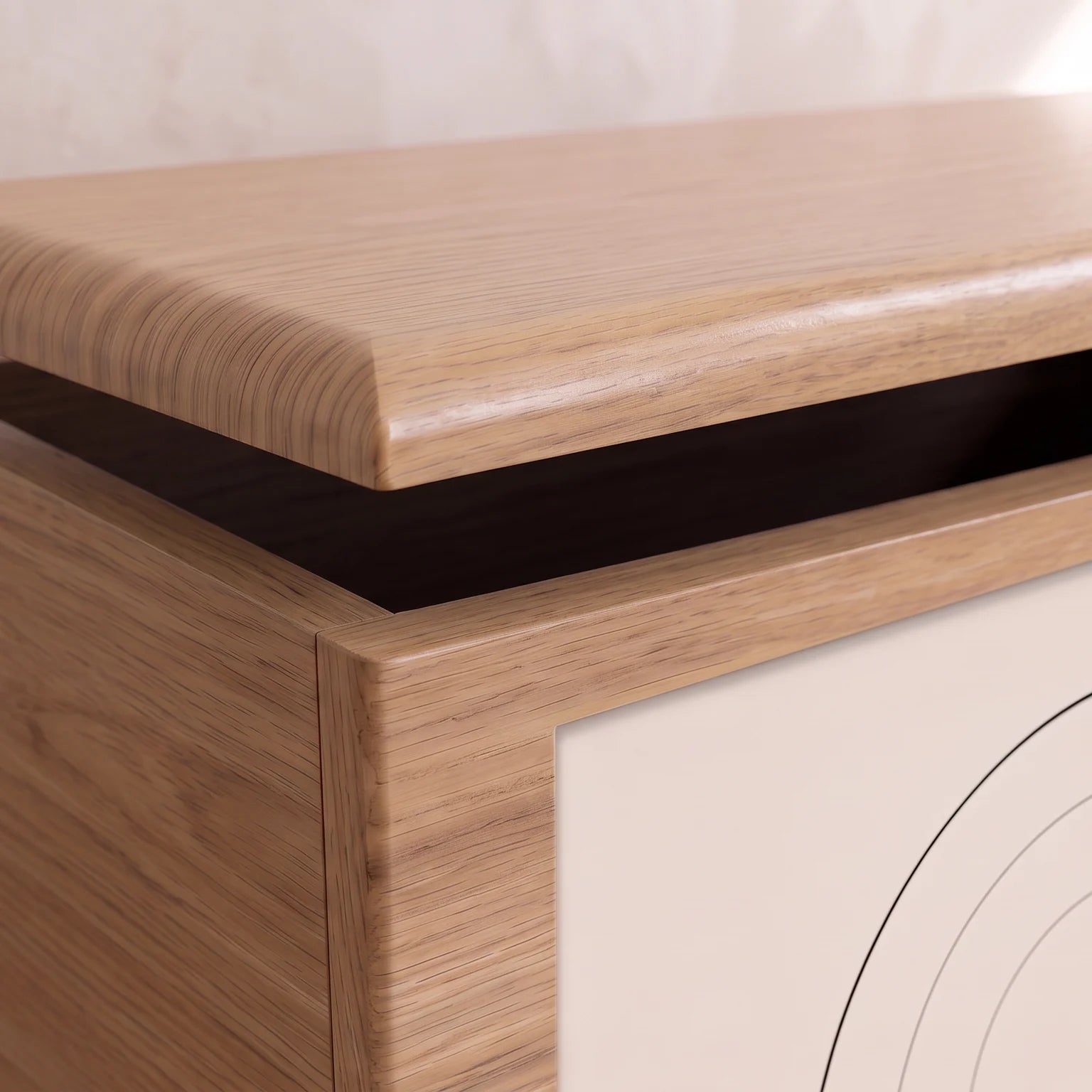 Honey Walnut finish, lid open